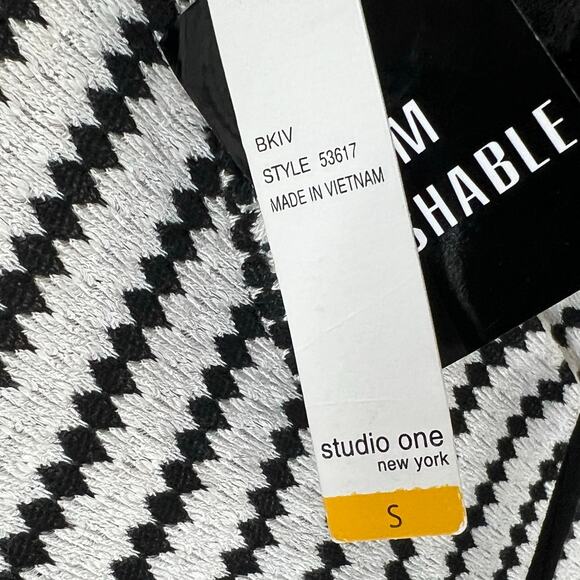 Studio One Knit Dress S Black White Diamond Striped Belted Stretch Work Career - Picture 12 of 14